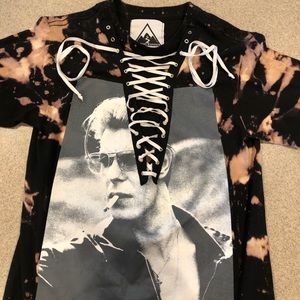Small David Bowie lace up shirt euc